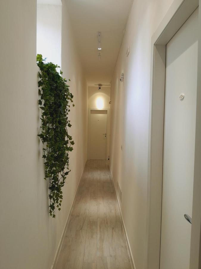 Bed and Breakfast La Stazione 92 CTA Exterior foto