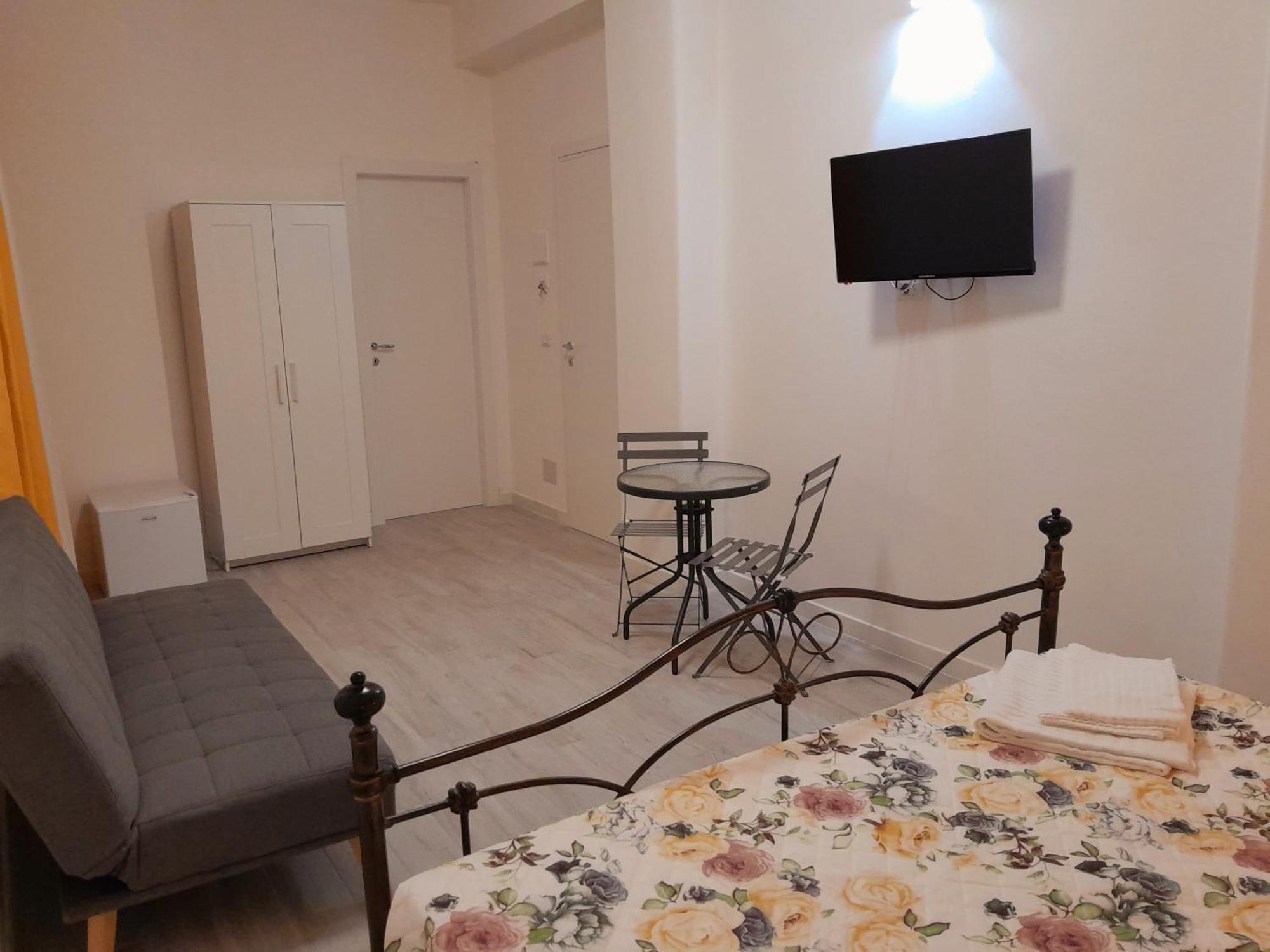 Bed and Breakfast La Stazione 92 CTA Exterior foto