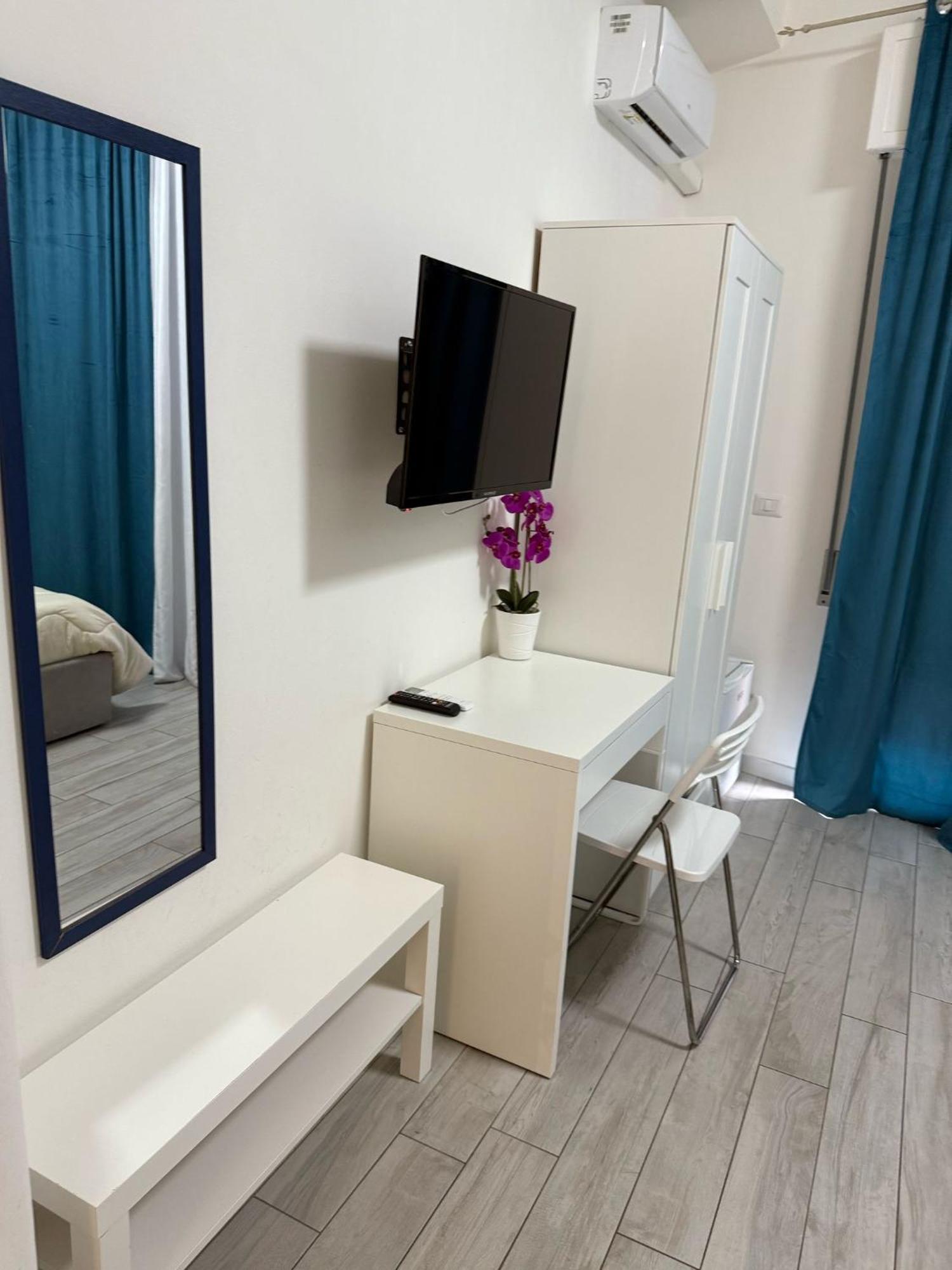 Bed and Breakfast La Stazione 92 CTA Exterior foto